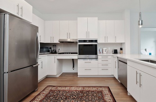 Boston Apartment | Stunning View like no other 2bed 2 bath unit ocean & city view