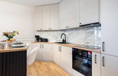 Bucharest City-Centre Apartment | Stunning Views 3BR Sunny Flat - Amazing Terrace