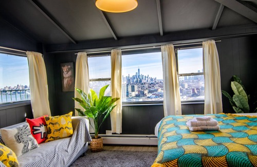 Weehawken Apartment | Stunning views of NYC 7 BR