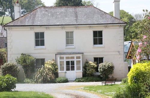 Chillington House | Stunning villa for 14 guests with WIFI and pets allowed