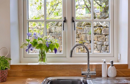Ripon House | Stunning villa for 4 guests with WIFI, pets allowed and parking