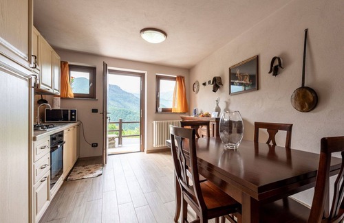 Roburent House | Stunning villa for 5 people with WIFI, TV and terrace