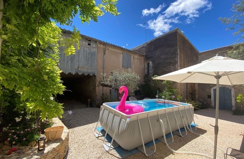 Montagnac House | Stunning villa for 6 people with WIFI, A/C, private pool, TV, terrace and parking