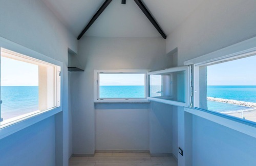 Marina di Cecina Villa | Stunning villa for 8 people with WIFI, A/C, TV, terrace and panoramic view