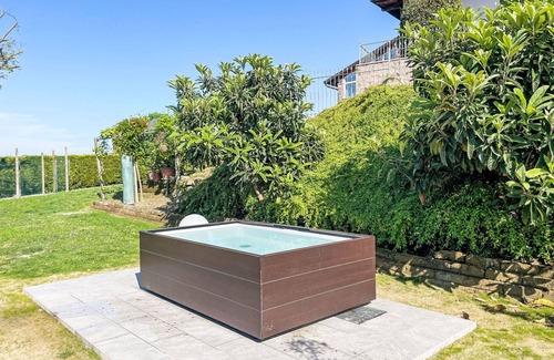 Portacomaro House | Stunning villa for 10 guests with WIFI, A/C, private pool, terrace, pets allowed and panoramic .