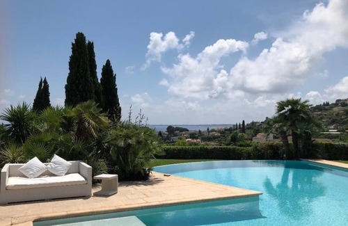 Antibes Villa | Stunning Villa in Antibes Juan-les-Pins For Party or Family