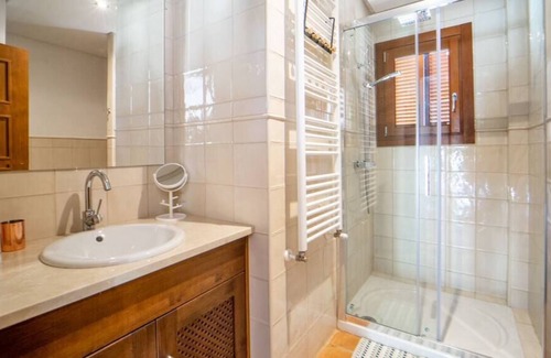 Caserio Los Tarquinos Villa | Stunning villa with private heated pool - RI25EV