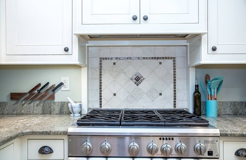 Warren House | Stunning Warren Village Home