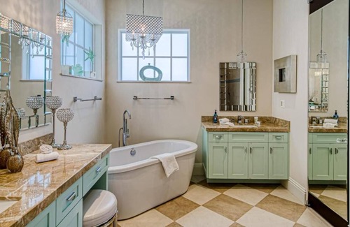 Pompano Isles House | Stunning Waterfront Paradise Home in Pompano Beach