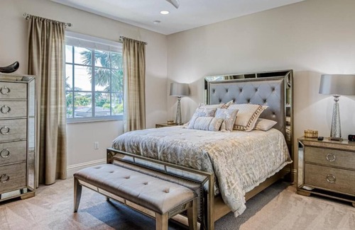 Pompano Isles House | Stunning Waterfront Paradise Home in Pompano Beach