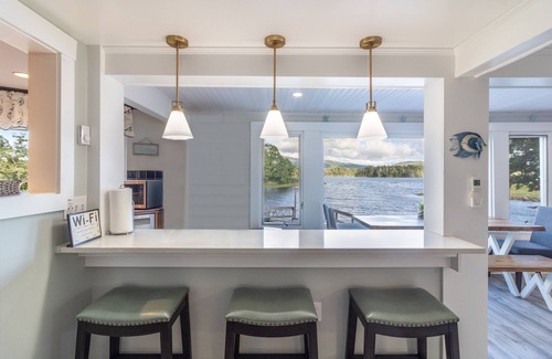 Somesville House | Stunning Waterfront, Acadia National Park as your Backyard.