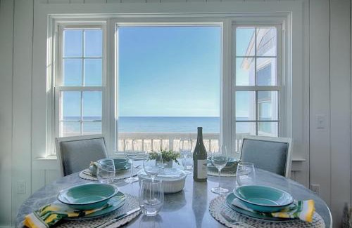 South Wellfleet House | Stunning Waterfront Views Beach steps away