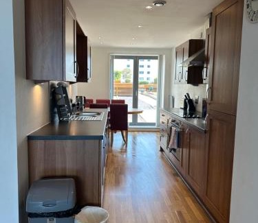 Newhaven Apartment | Stunning Waterfront Western harbour Apartment