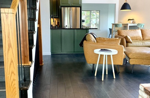 Groveland Ski Chalet | Stunning Yosemite Mountain Views with Luxury accommodations