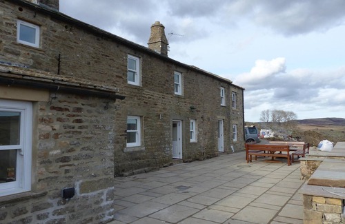 Fremington Cottage | StunningViews-Privacy-Hiking-Sleeps8-WiFi