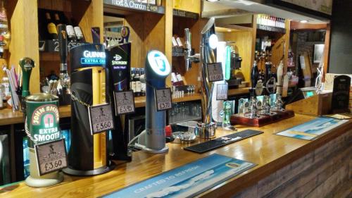 Tackley Hotel | Sturdys Castle