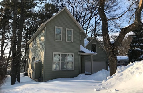 Sturgeon Bay House | Sturgeon Bay Hidden Gem