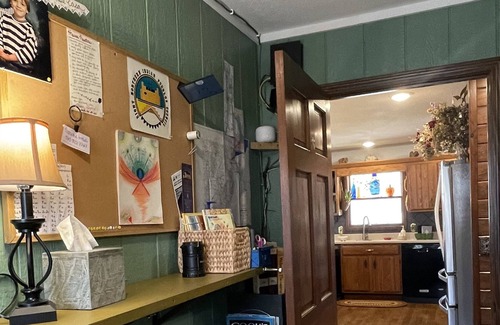 Springville Cabin | Style and comfort near Tennessee River and KY Lake