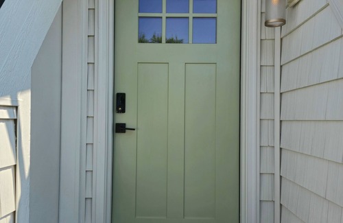 Whittier Apartment | Stylilsh guesthouse with parking. Located near Rino Art District and City Park.