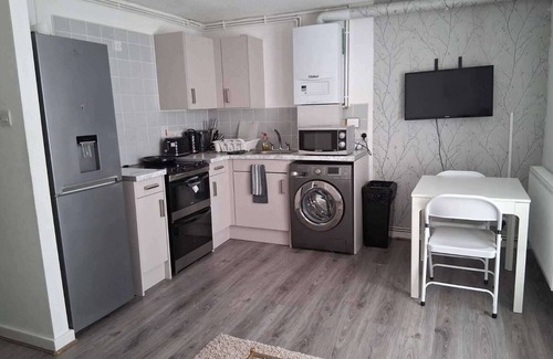 Coldharbour Apartment | Stylish 1 Bed Apartment