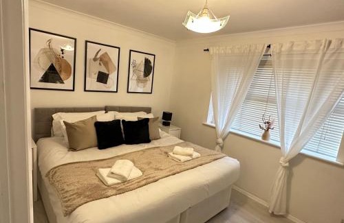 Bedford Apartment | Stylish 1 Bedroom close to Tooting Bec Station