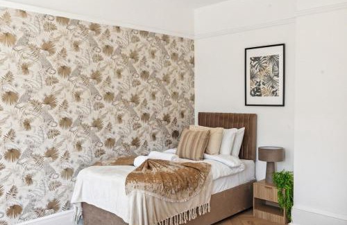 Vincent Square Apartment | Stylish 1Bed Gem Pimlico Next Big Ben & Buckingham