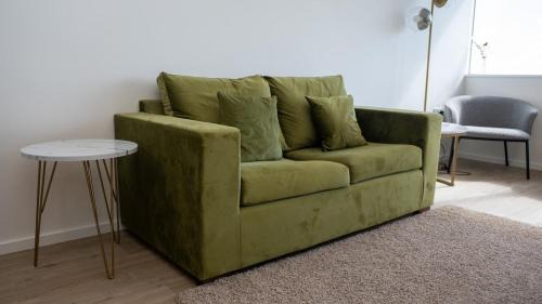 Central Milton Keynes Apartment | Stylish 1BR Flat in Milton Keynes Central