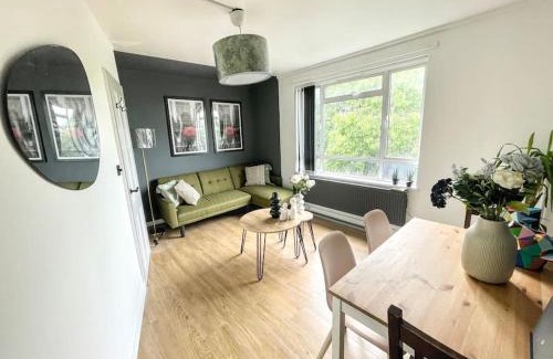 Canonbury Apartment | Stylish 2 bedroom flat in Angel Central Location