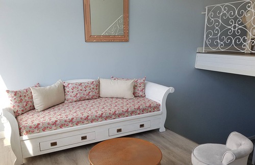 Mehlmeisel Apartment | Stylish 2-room apartment for 4 people, 70m², bathroom, kitchen, terrace