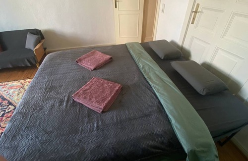 Friedrichshain Apartment | Stylish 2-Room Apartment with Balcony in Berlin Center near to East Side Gallery