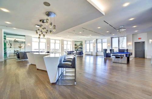 Aurora Highlands Apartment | Stylish 2BR Apartment Close to DC Attractions