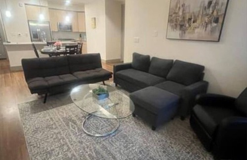 Houston Apartment | Stylish 3-Bed, 2.5-Bath Furnished Retreat