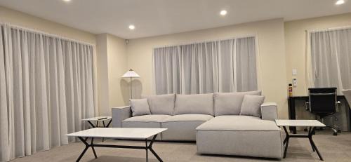 Palmerston North House | Stylish 3 bedroom home in Palmerston North