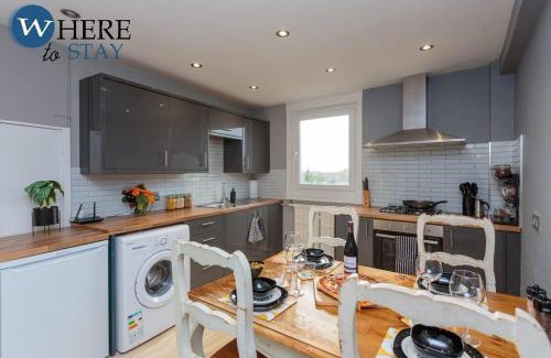 Gorgie Apartment | Stylish 3 Bedroom Apartment, Edinburgh