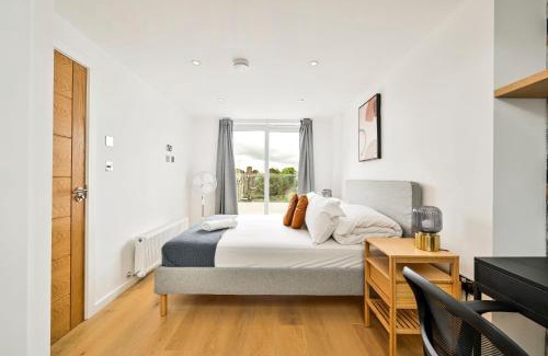 Finsbury Park Apartment | Stylish 3 Bedroom Apartment
