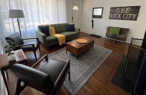 North Chattanooga House | Stylish 3 bedroom cottage in North Shore