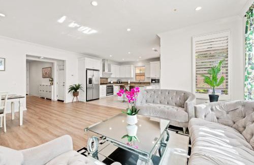Tustin House | Stylish 3BR Irvine Oasis Family Friendly w Garage