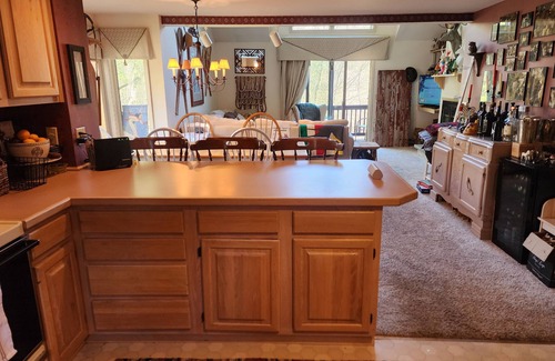 Ellicottville House | Stylish 4 Bedroom Chalet @ Holimont