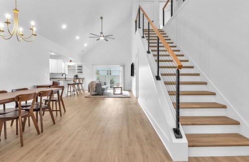 Myrtle Beach House | Stylish 4BR Walk to the Beach