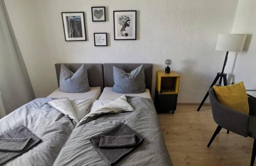 Brand-Erbisdorf Apartment | Stylish 4ZI Netflix, Kaffeetimer, WIFI, Parken
