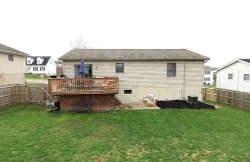 State College House | Stylish and clean single family home, Located minutes away from football stadium
