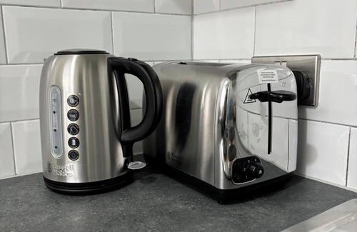 Canning Town North Apartment | Stylish and Cosy 1 bed Apartment East London