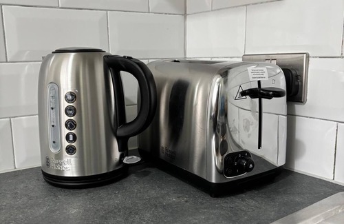 Canning Town North Apartment | Stylish and Cosy 1 bed Apartment East London