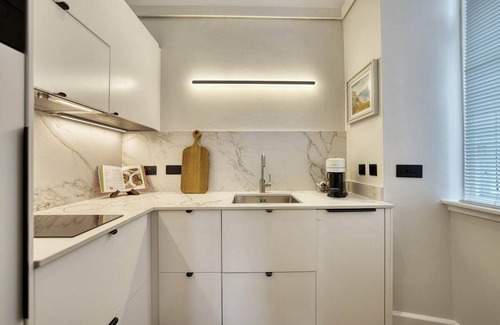 East End Apartment | Stylish and Cosy self contained apartment