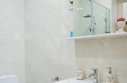 Sololaki Apartment | Stylish and cozy apartment in Sololaki, near Liberty Square