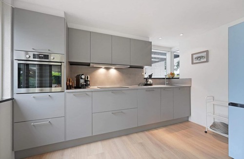 Ouddorp House | Stylish and modern bungalow within walking distance (1.5 km) from the beach.