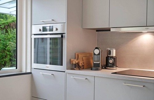 Ouddorp House | Stylish and modern bungalow within walking distance (1.5 km) from the beach.