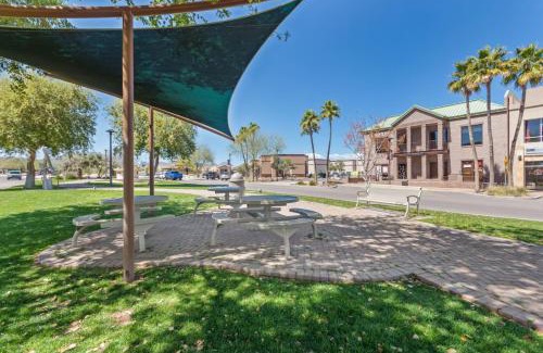 Fountain Hills Apartment | Stylish and Prestigious - 2 Bed 2 Bath On The Avenue