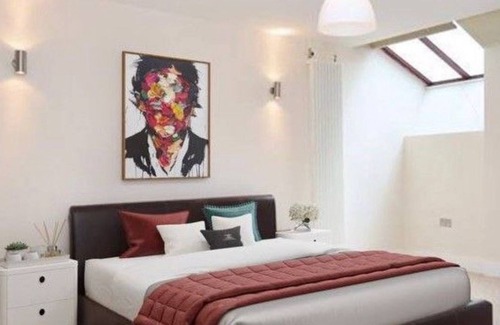 Bishopsgate Apartment | Stylish and specious 3 bed apartment up to 10 people