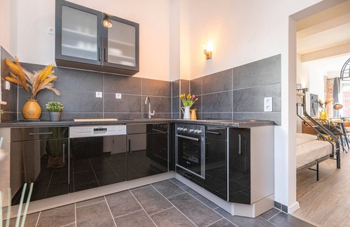 Holsterhausen Apartment | Stylish Apartment/5 Minutes to the Trade Fair & City Center